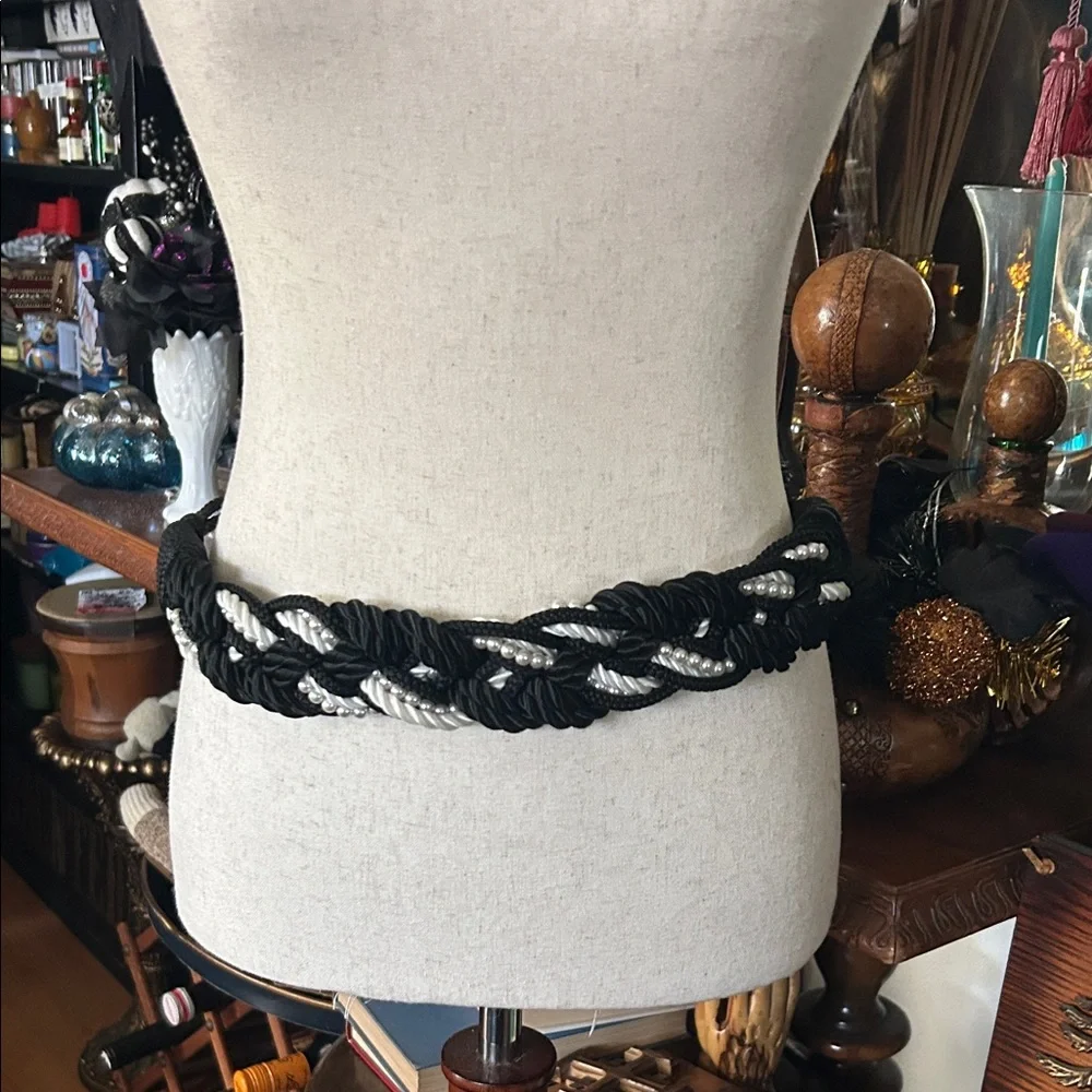 Vintage Braided Black and White Cord Rope Belt